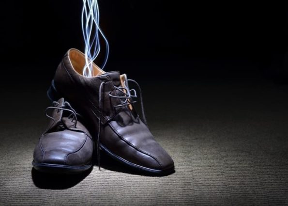 how-to-get-rid-of-smelly-shoes-7-best-way-to-get-smell-out-of-shoes